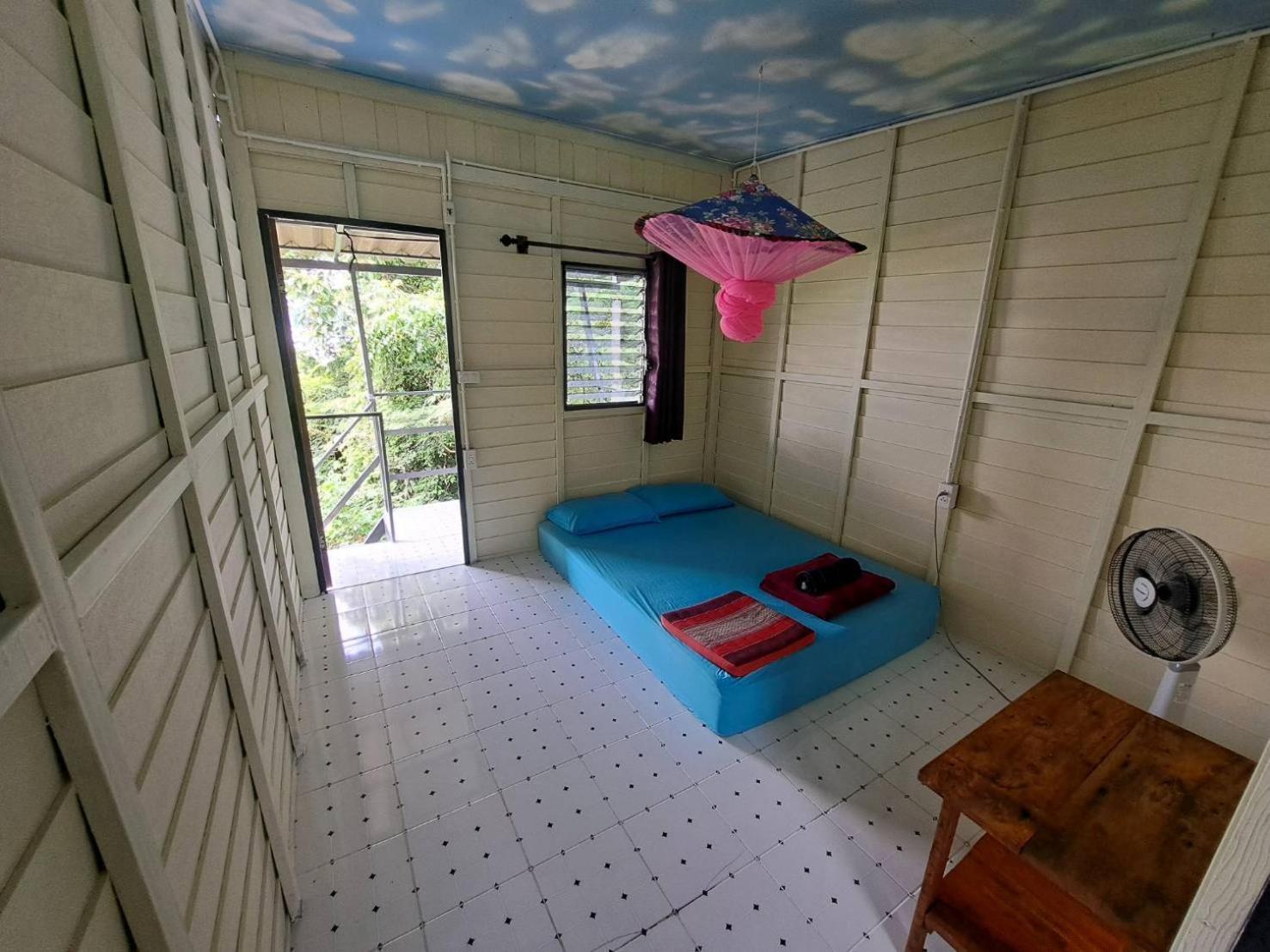 Neeno Hut Koh Chang Rom bilde